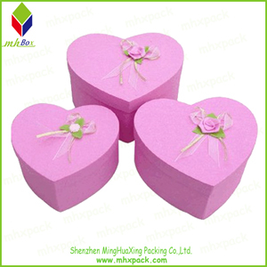 Heart-Shaped Paper Gift Box for Candy