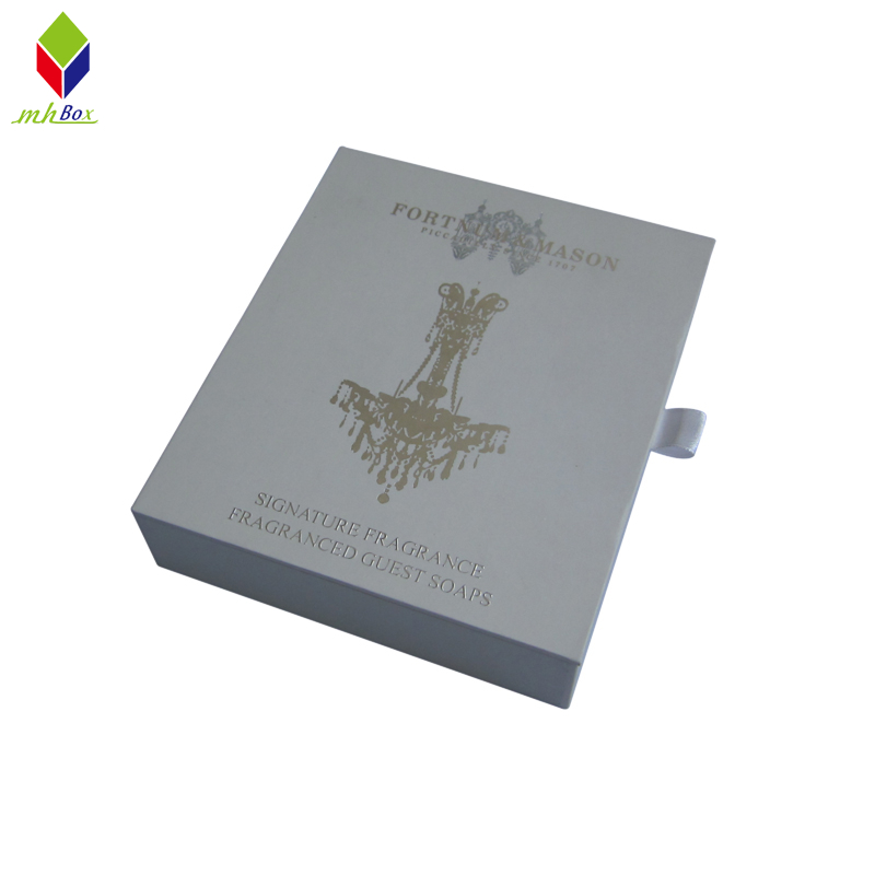 Luxury Clamshell Packaging Paper Box for Cosmetic Products